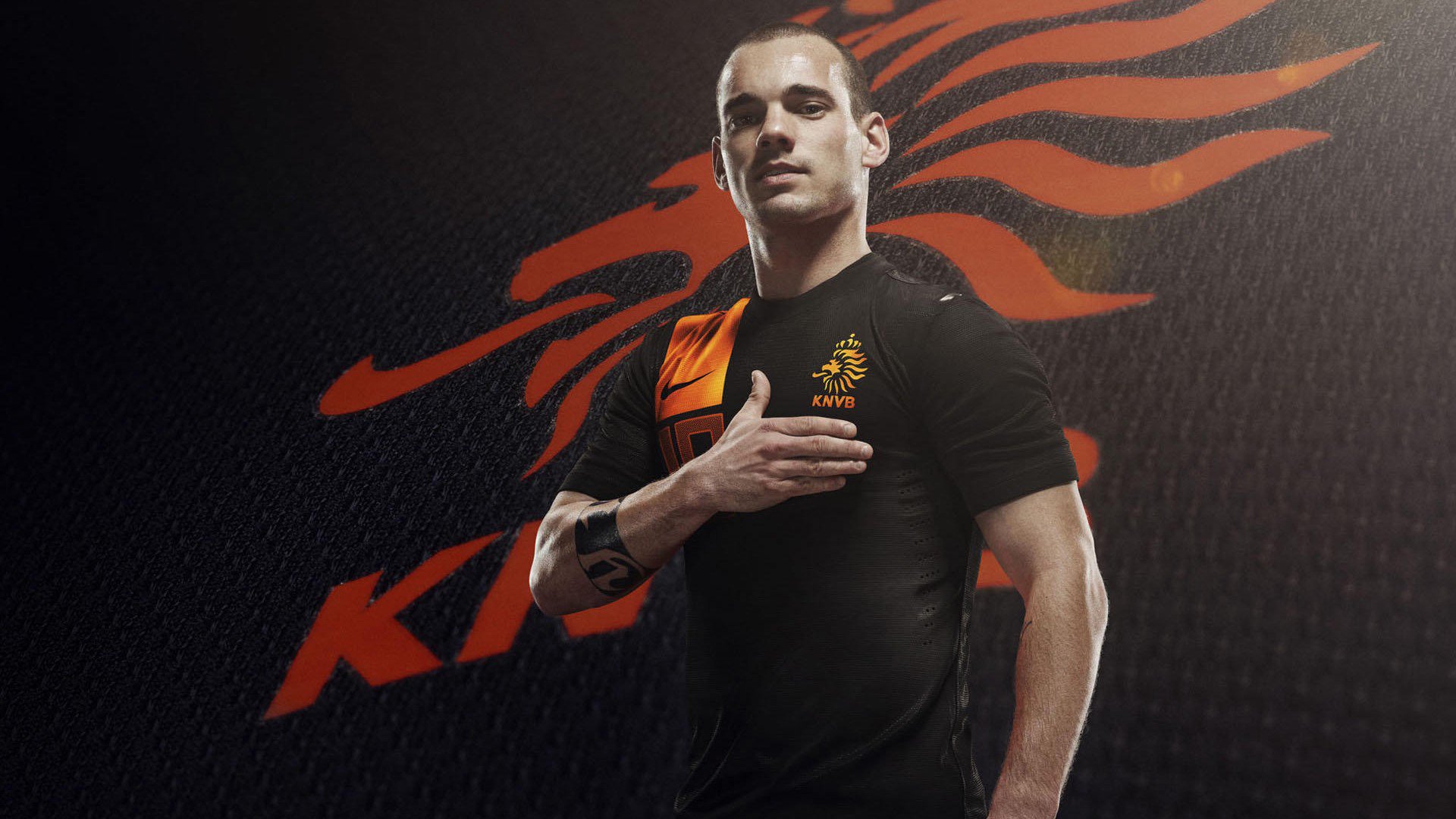 城市夜空灯光飞盘，光影中的极速瞬间，夜空灯光图